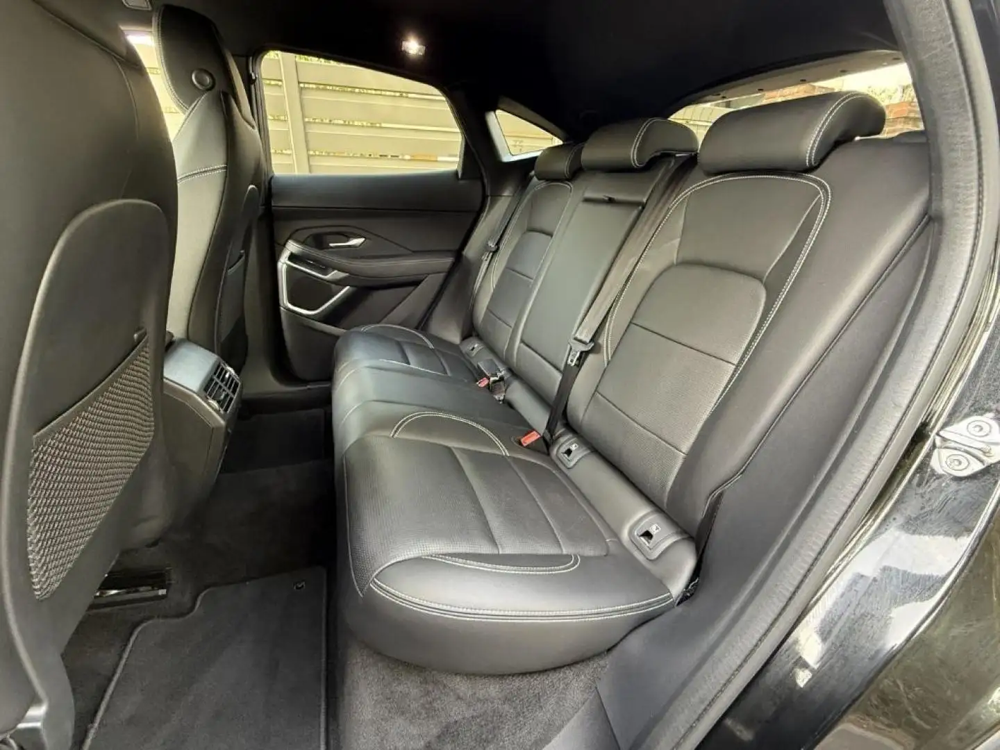 2023 Jaguar E-Pace, 41.600 km, Γαλλία — φωτο 12 z 20