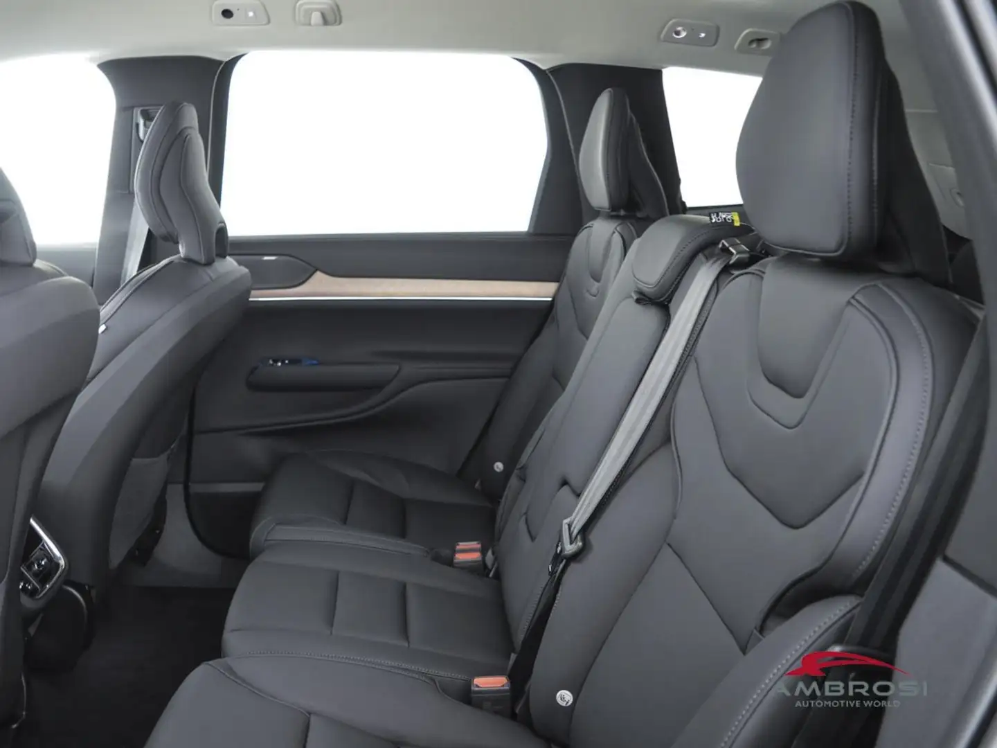2026 Volvo EX90, 0 km, Ιταλία — φωτο 10 z 24
