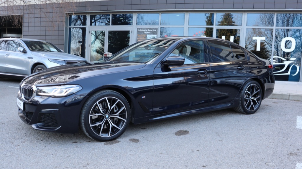 2023 BMW, 50.500 km, Βουλγαρία — φωτο 1