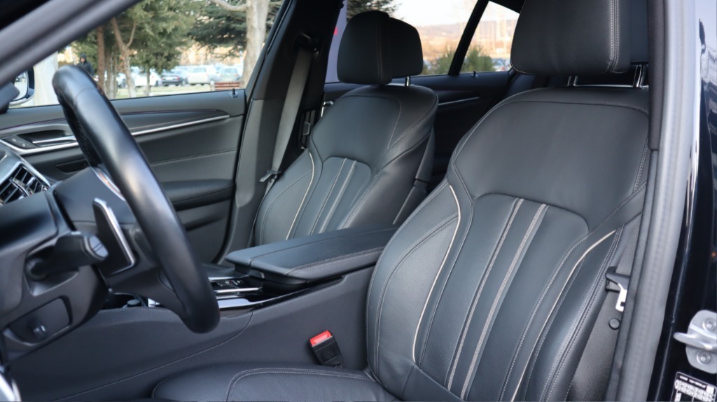 2023 BMW, 50.500 km, Βουλγαρία — φωτο 10 z 13
