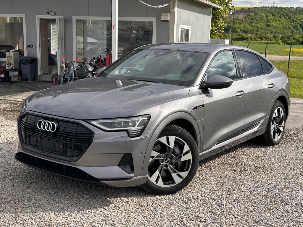 2022 Audi, 65.785 km, Βουλγαρία — φωτο 1