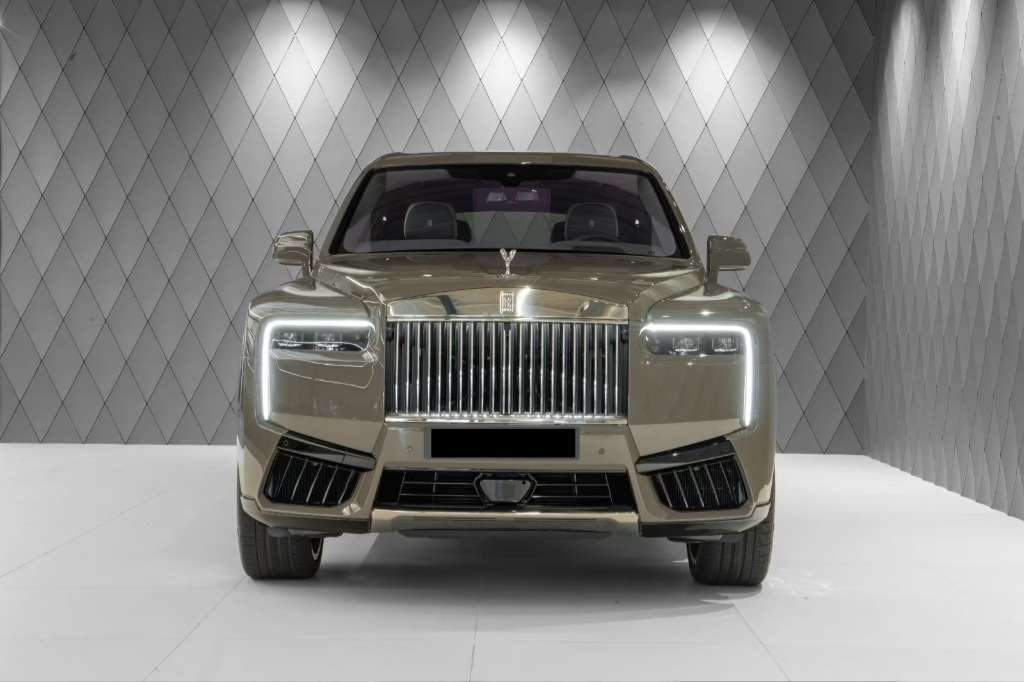 2025 Rolls-Royce, Βουλγαρία — φωτο 1