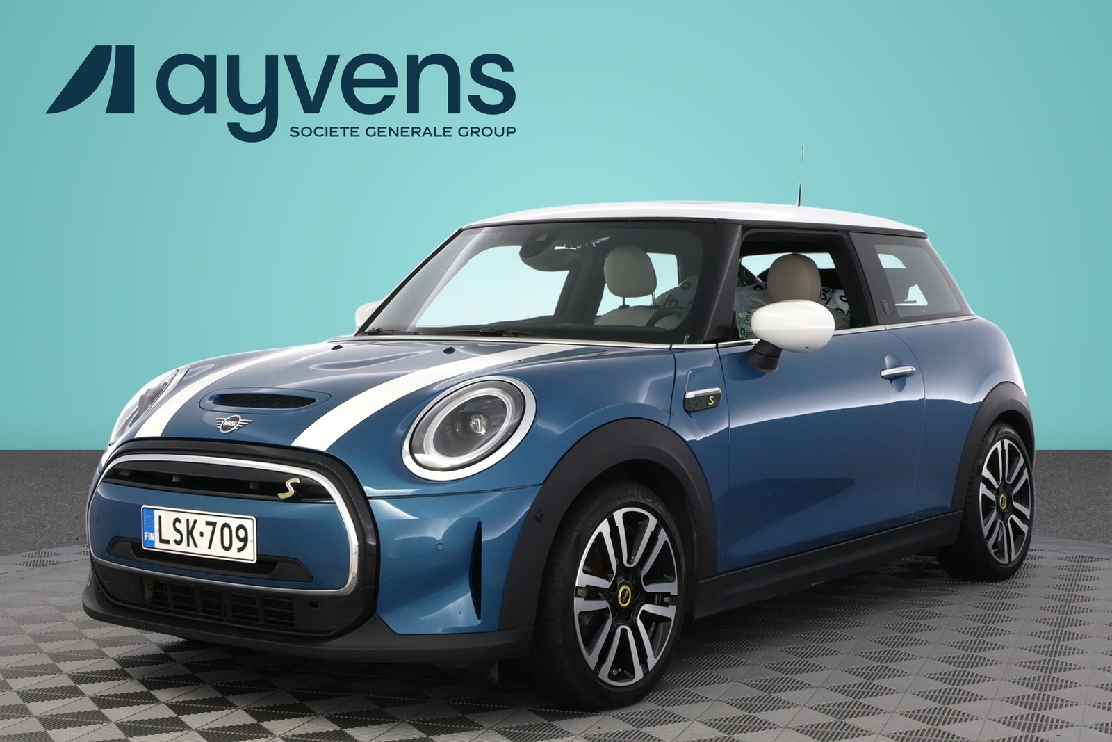 2023 MINI hatchback, 68.000 km, Φινλανδία — φωτο 1