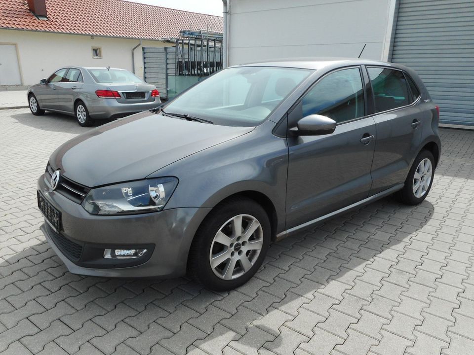 Volkswagen Polo V 1.2 werkstattgepflegt Shzg HU 02/2028, Německo — φωτο 1