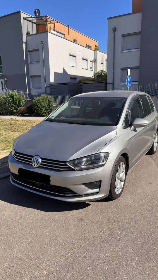Volkswagen Golf Sportsvan 1.4 TSI DSG Highline BMT Highline, Německo — φωτο 1