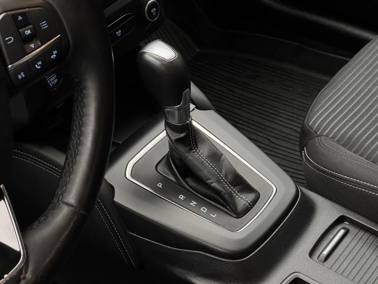 2022 Ford, 112.103 km, Πολωνία — φωτο 10 z 40