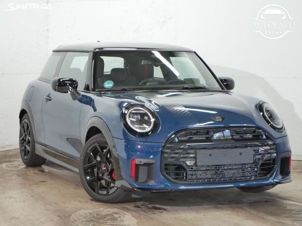 2025 MINI Cooper, 19.006 km, Τσεχία — φωτο 1