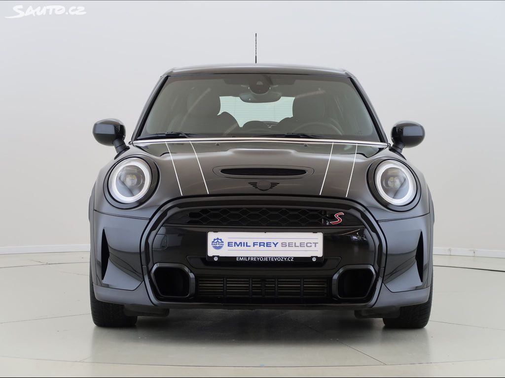 2023 MINI Cooper S, 32.948 km, Τσεχία — φωτο 2 z 3