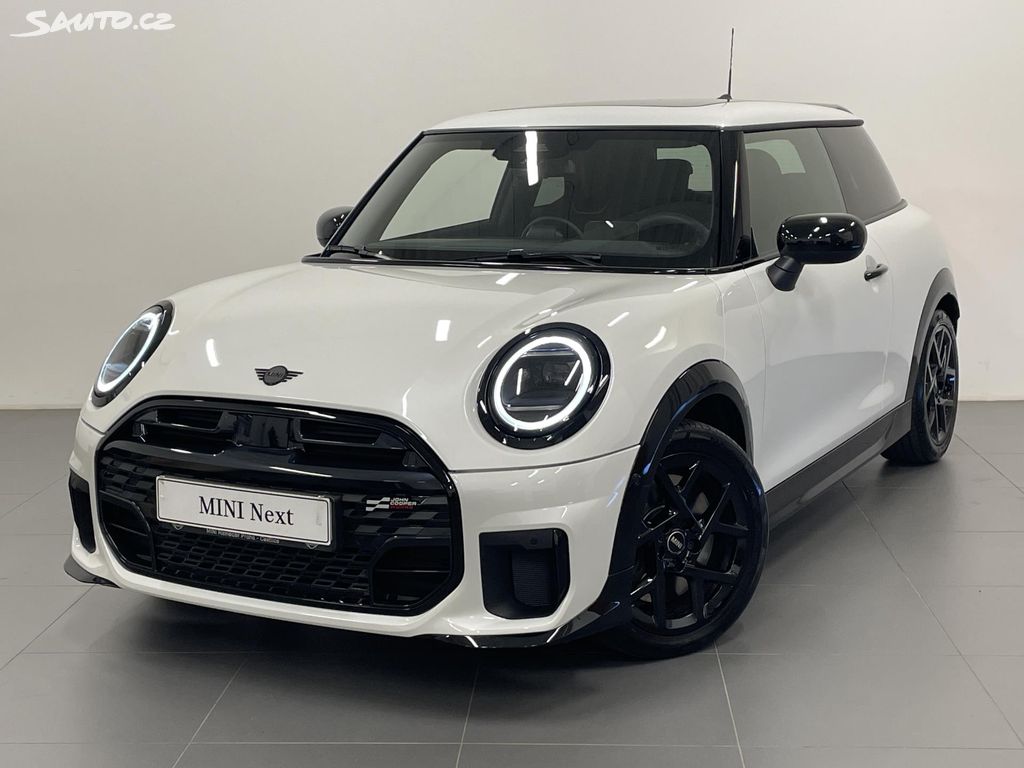 2025 MINI Cooper S, 8.484 km, Τσεχία — φωτο 1