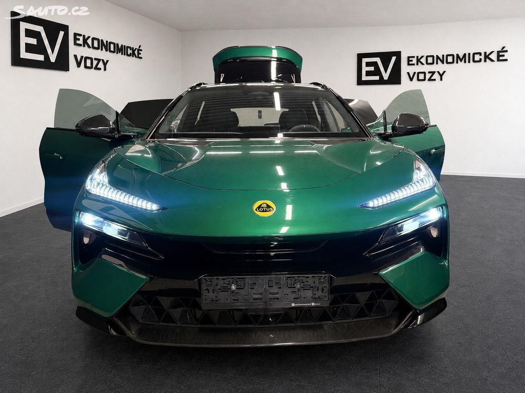 2025 Lotus Eletre, 35.000 km, Τσεχία — φωτο 1