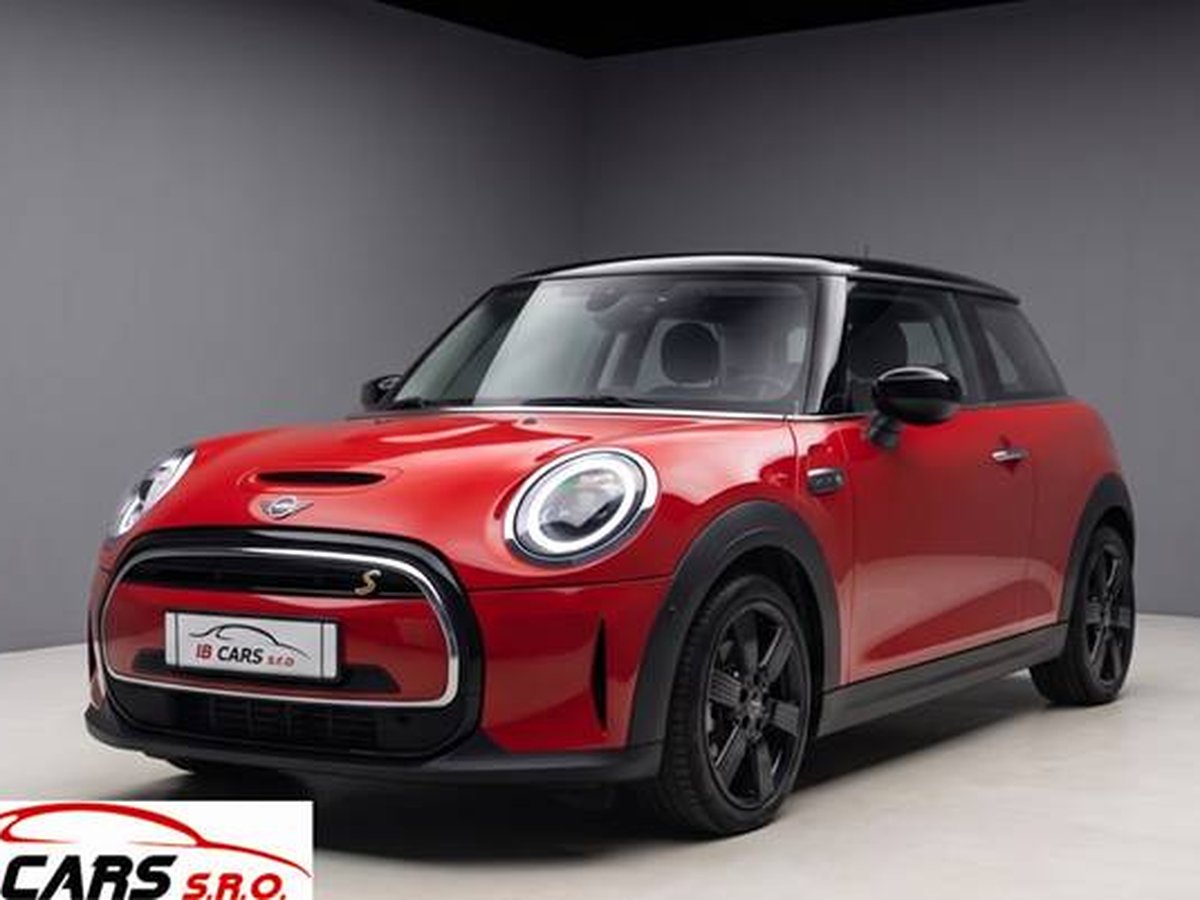 2022 MINI Cooper E, 26.400 km, Σλοβακία — φωτο 1