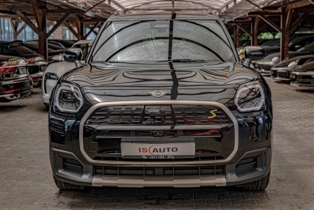 2025 MINI, 9.900 km, Βουλγαρία — φωτο 1